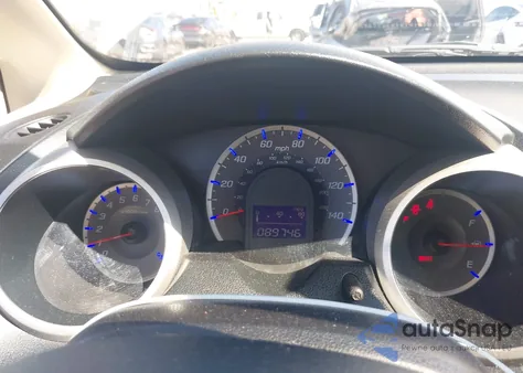 2012 Honda Fit z USA, uszkodzony, nr VIN JHMGE8H36CS000234